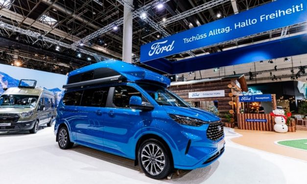 Ford auf dem Caravan Salon: Nugget mit Hochdach, Ranger Plug-in-Hybrid als Camper und neue Transit-Reisemobile