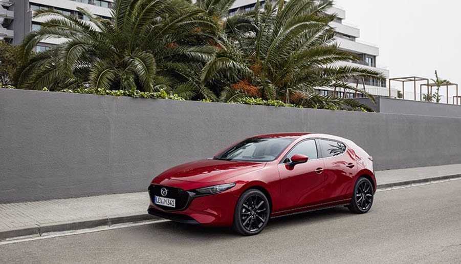 Intuitive Bedienung des Mazda3 überzeugt im ADAC-Test
