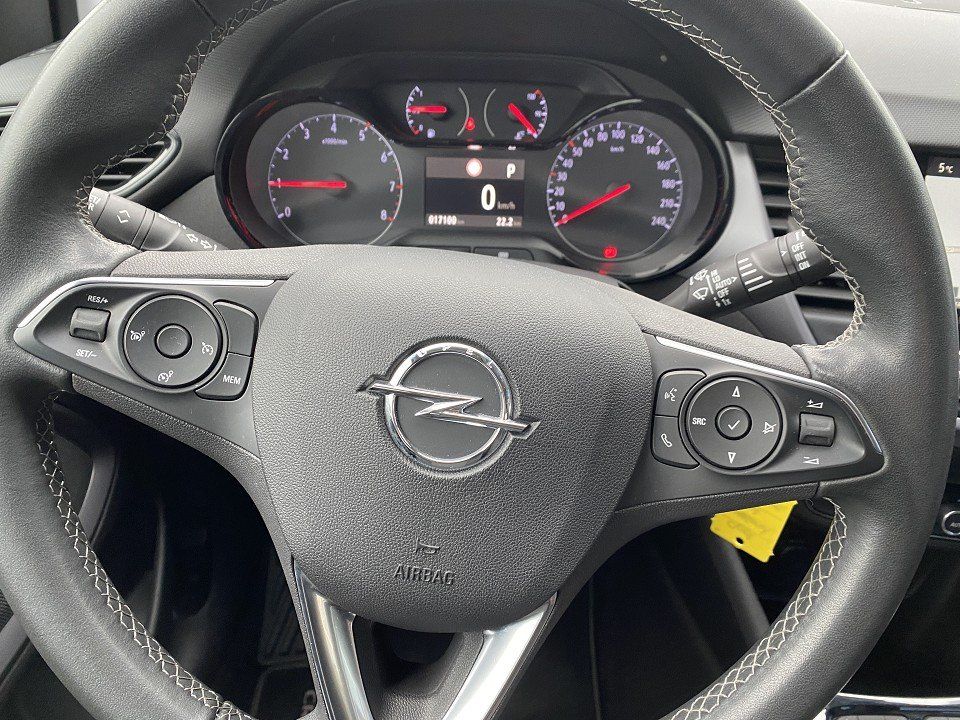 Fahrzeugabbildung Opel Crossland X 1.2 Turbo Edition Automatik