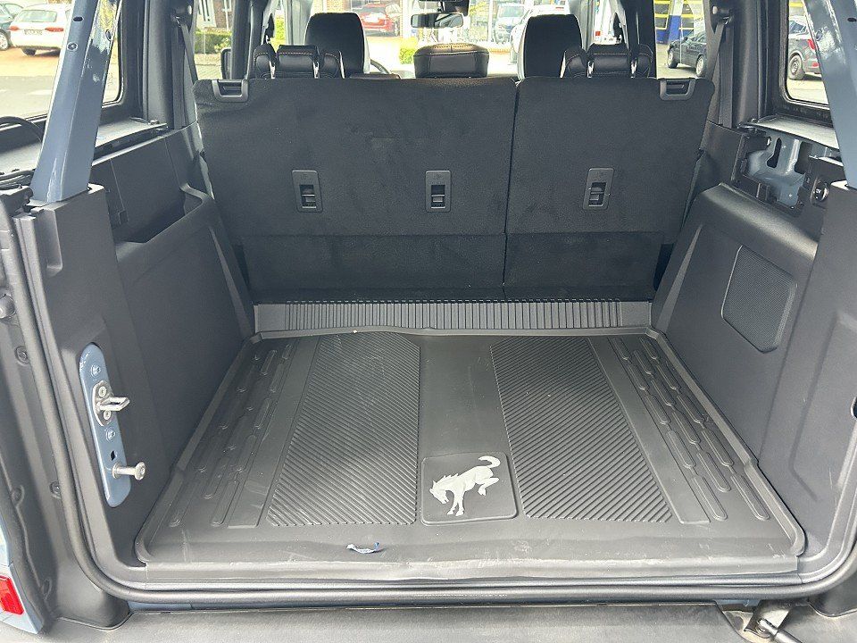 Fahrzeugabbildung Ford Bronco 2.7 EcoBoost V6 Badlands Automatik