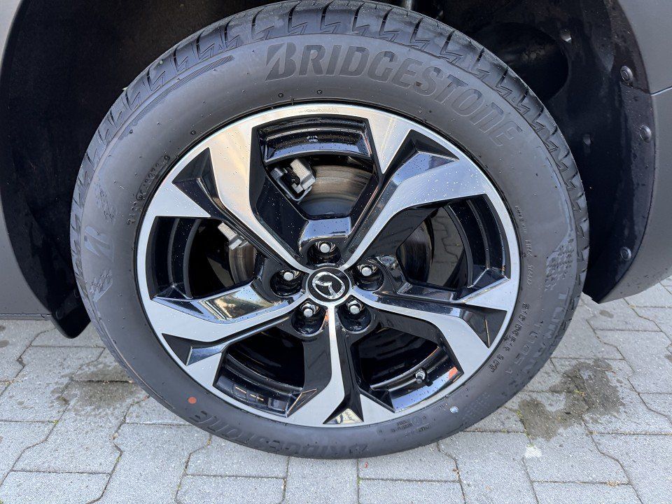 Fahrzeugabbildung Mazda MX-30 e-SKYACTIV R-EV MAKOTO