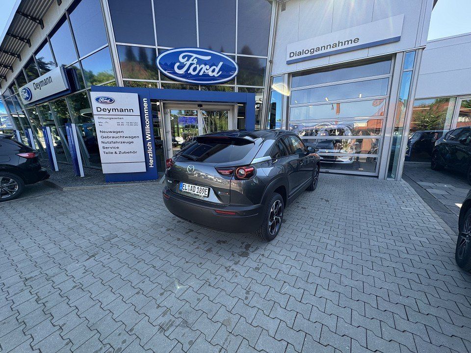 Fahrzeugabbildung Mazda MX-30 e-SKYACTIV R-EV MAKOTO