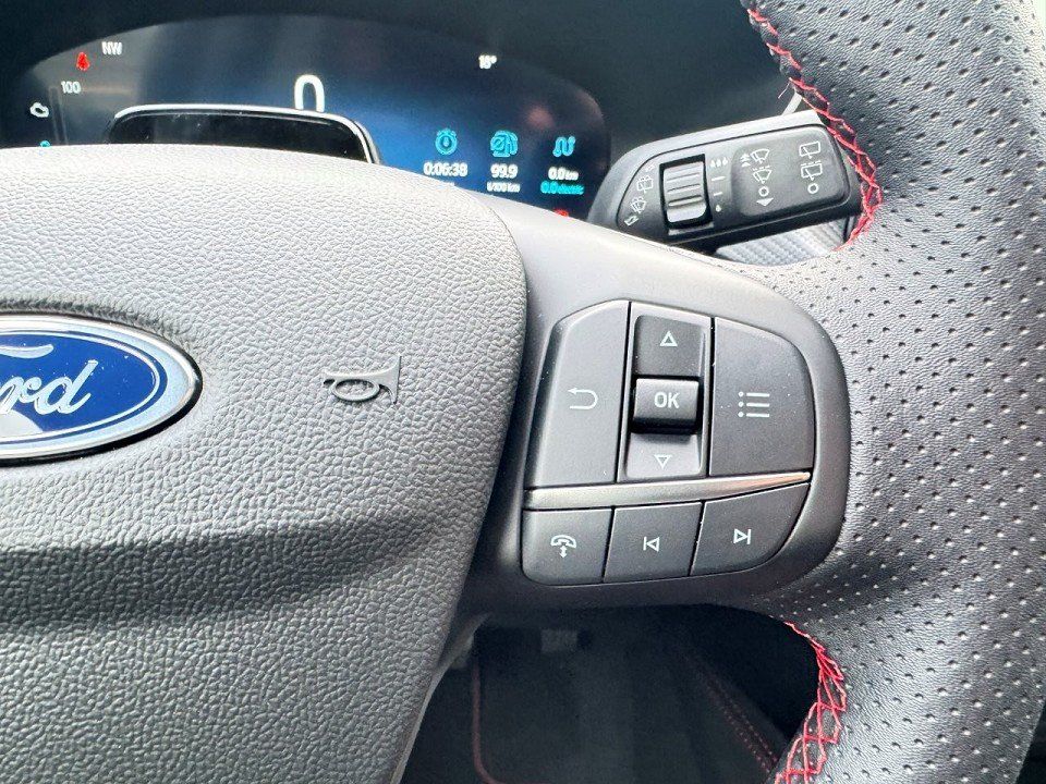 Fahrzeugabbildung Ford Kuga 2,5 PHEV ST Line Automatik