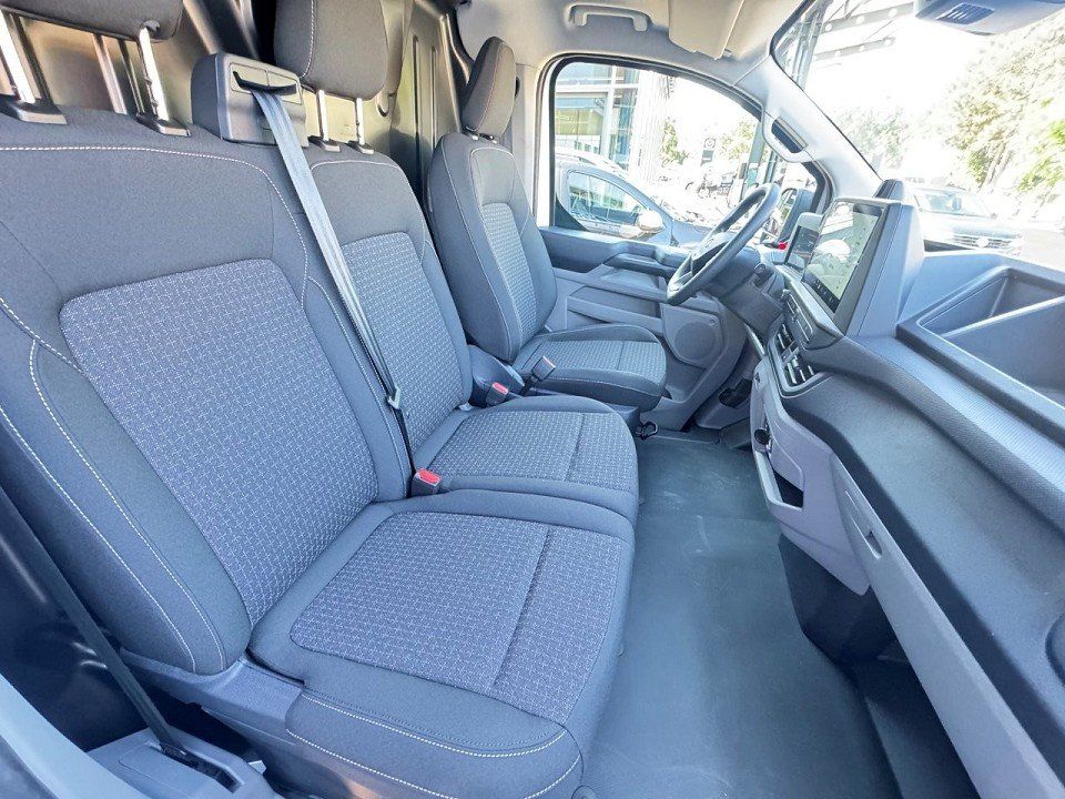 Fahrzeugabbildung Ford Transit Custom BEV AWD 320L1 Kasten Trend