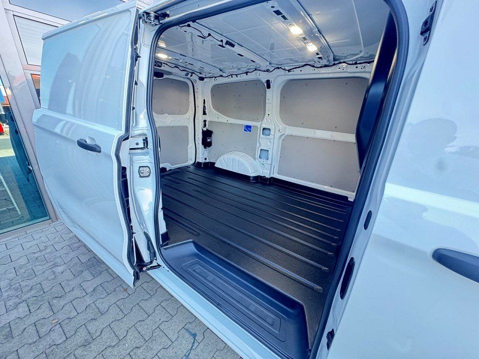Fahrzeugabbildung Ford Transit Custom BEV AWD 320L1 Kasten Trend