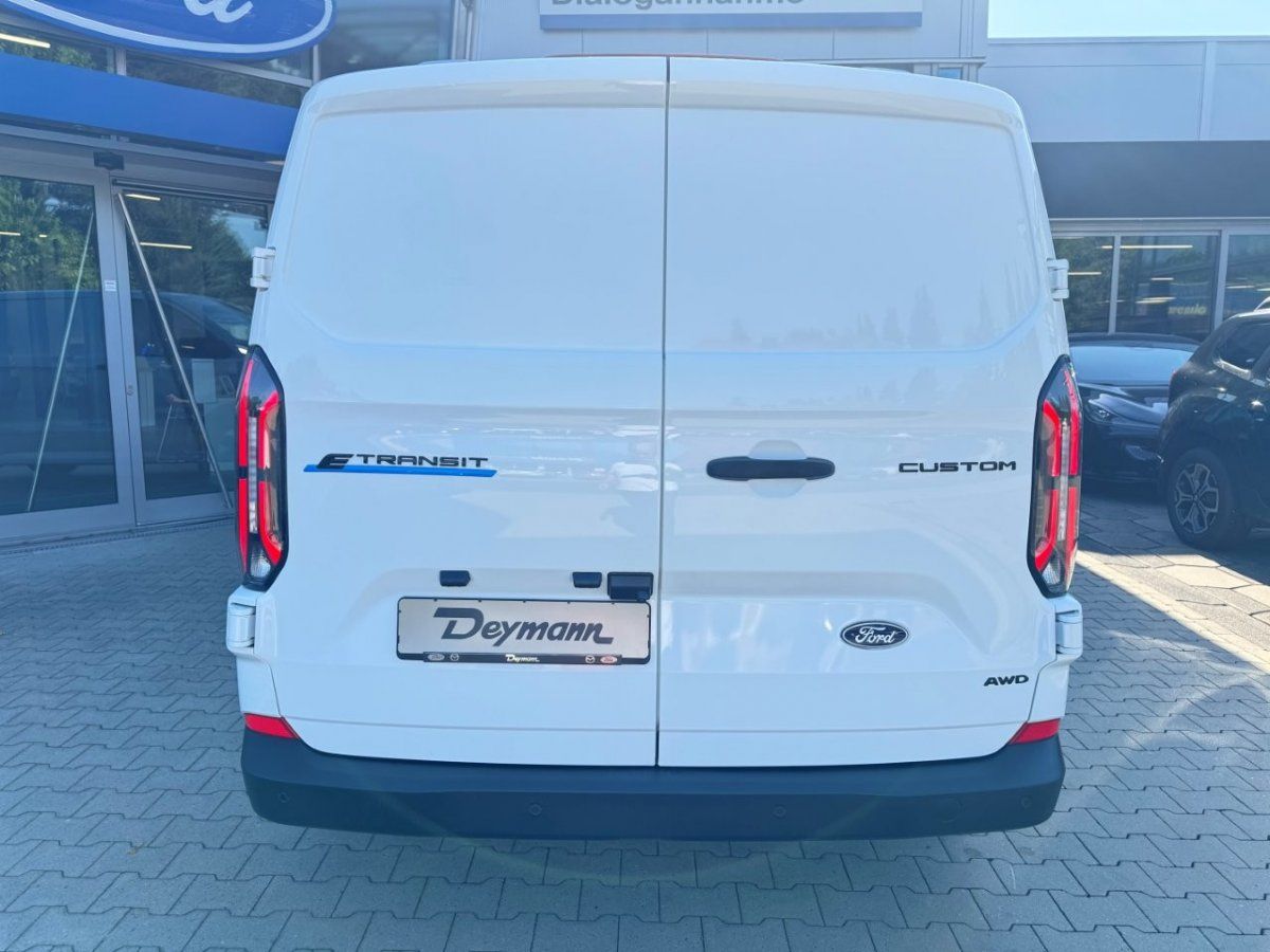 Fahrzeugabbildung Ford Transit Custom BEV AWD 320L1 Kasten Trend