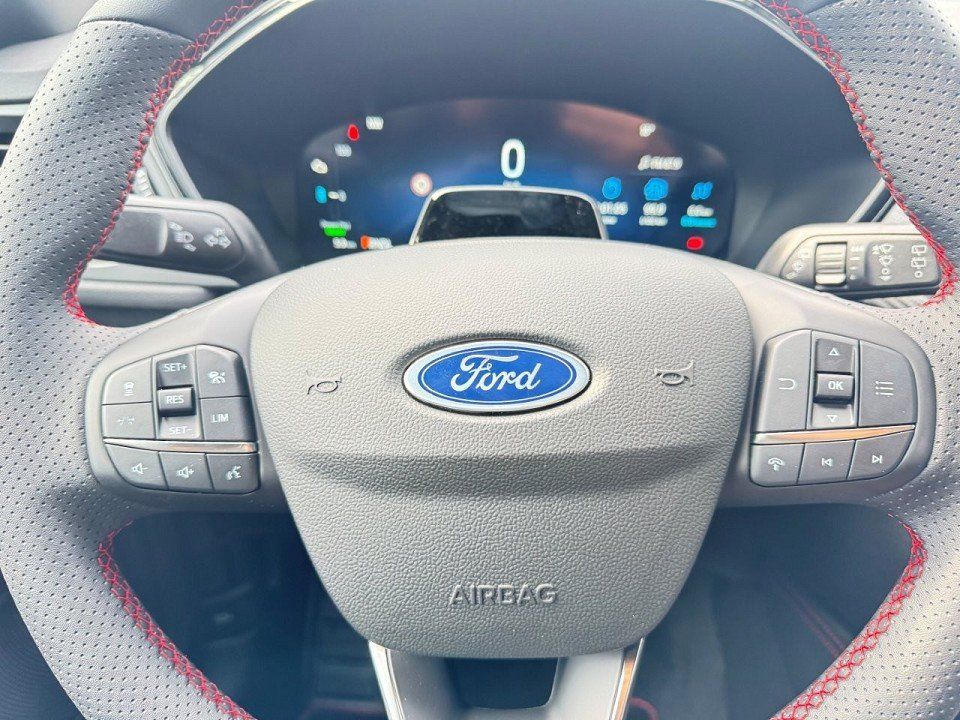 Fahrzeugabbildung Ford Kuga 2,5 PHEV ST Line Automatik
