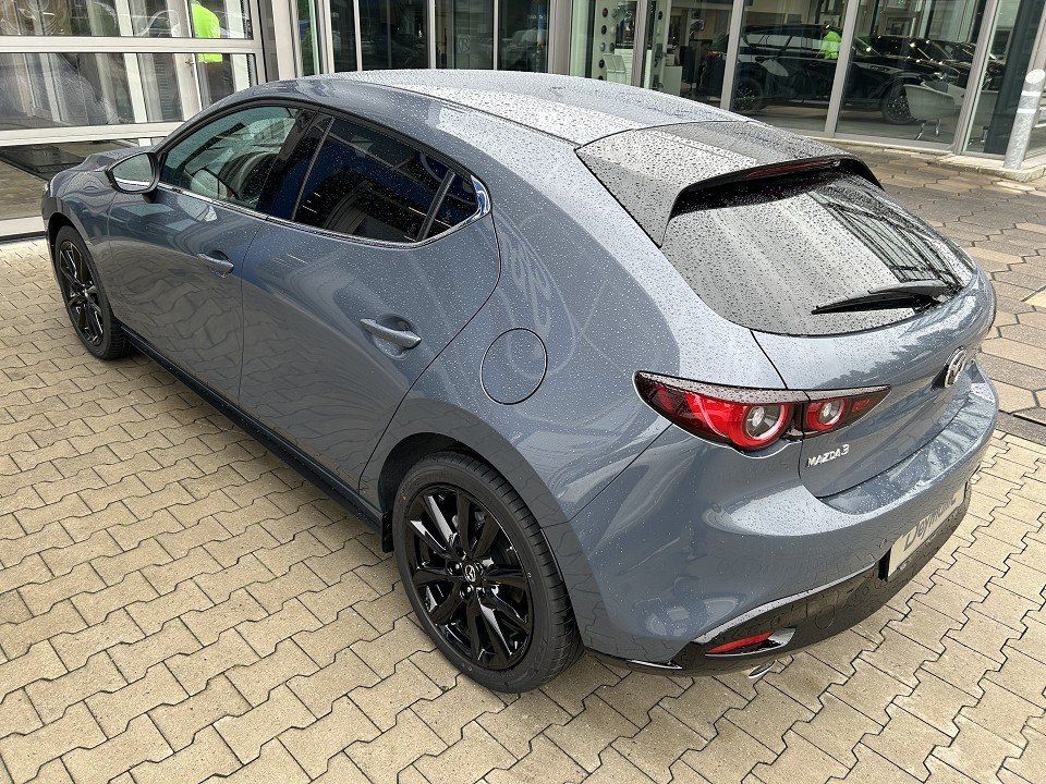 Fahrzeugabbildung Mazda 3 2.5L e-SKYACTIV G 140ps Nagisa