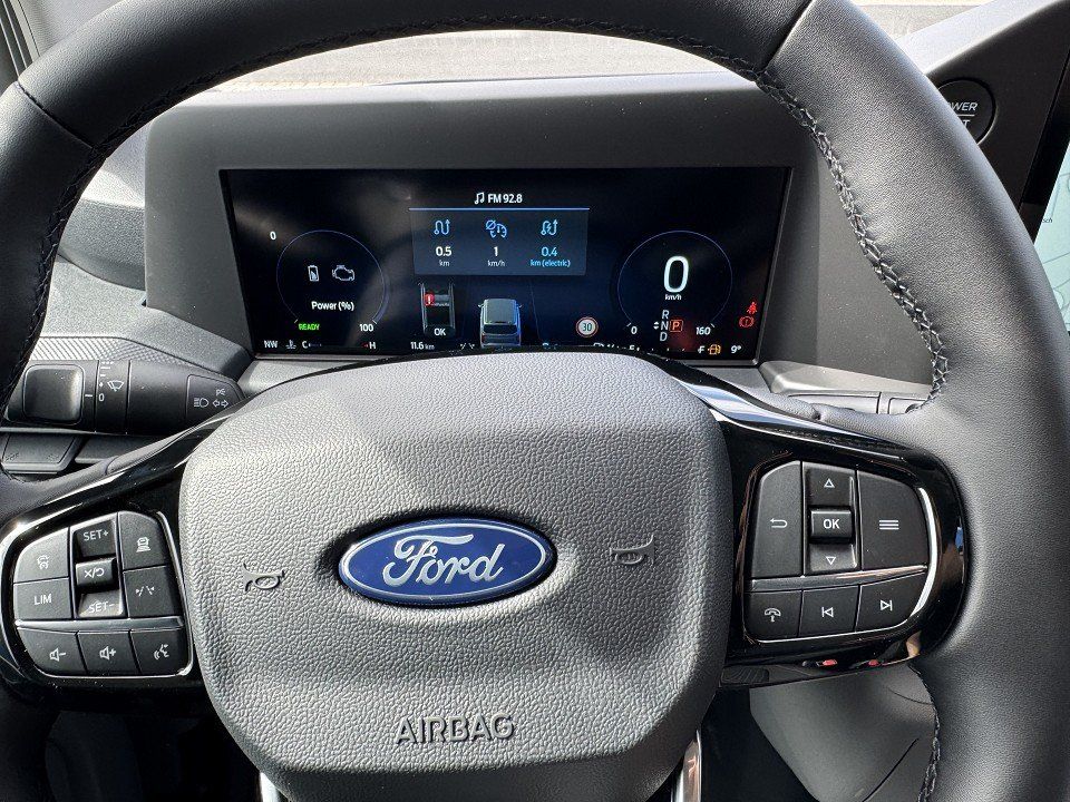 Fahrzeugabbildung Ford Transit Custom 2.5 PHEV 320L1 Trend Automatik We