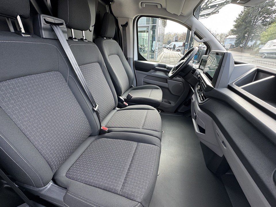 Fahrzeugabbildung Ford Transit Custom 2.5 PHEV 320L1 Trend Automatik We