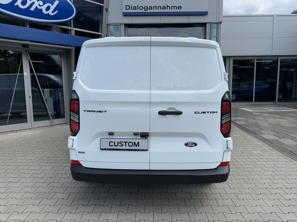 Fahrzeugabbildung Ford Transit Custom 2.5 PHEV 320L1 Trend Automatik