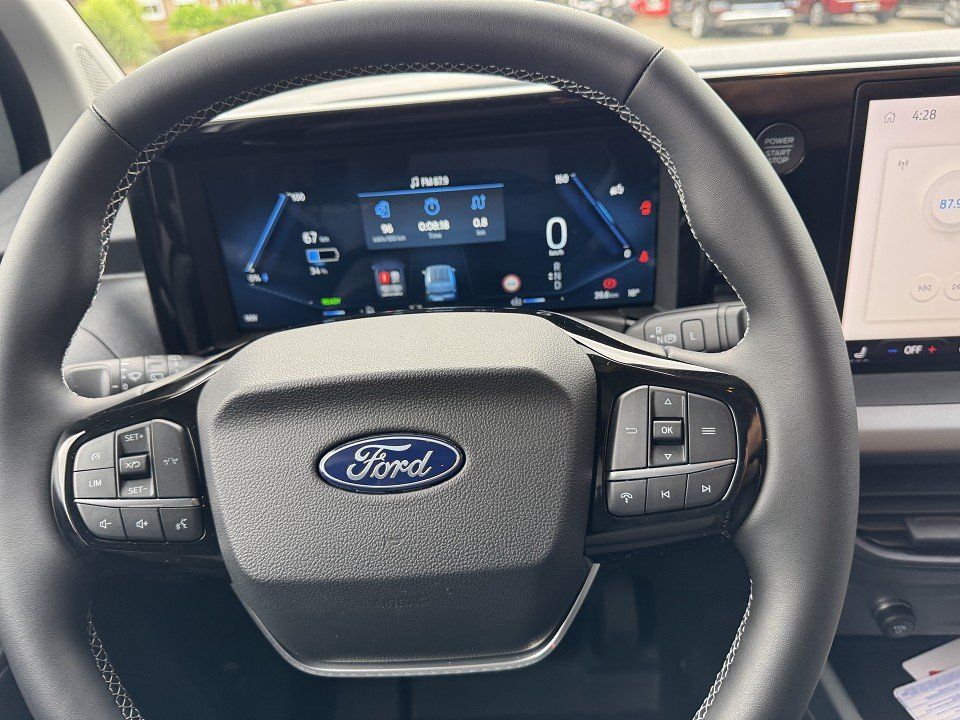 Fahrzeugabbildung Ford Transit Courier BEV Trend