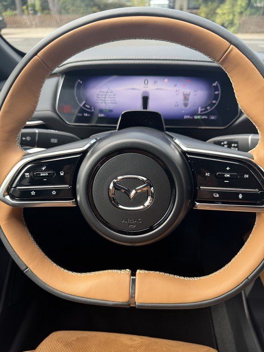 Fahrzeugabbildung Mazda 6e 5HB EV 258ps 1AT RWD Takumi Plus