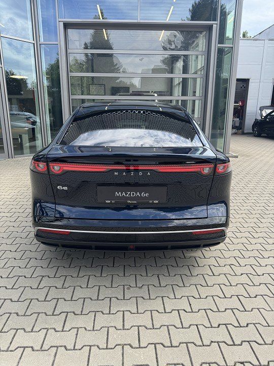 Fahrzeugabbildung Mazda 6e 5HB EV 258ps 1AT RWD Takumi Plus