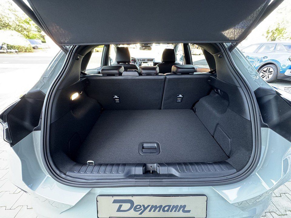 Fahrzeugabbildung Ford Puma 1.0 EcoBoost MHEV ST-Line X Automatik