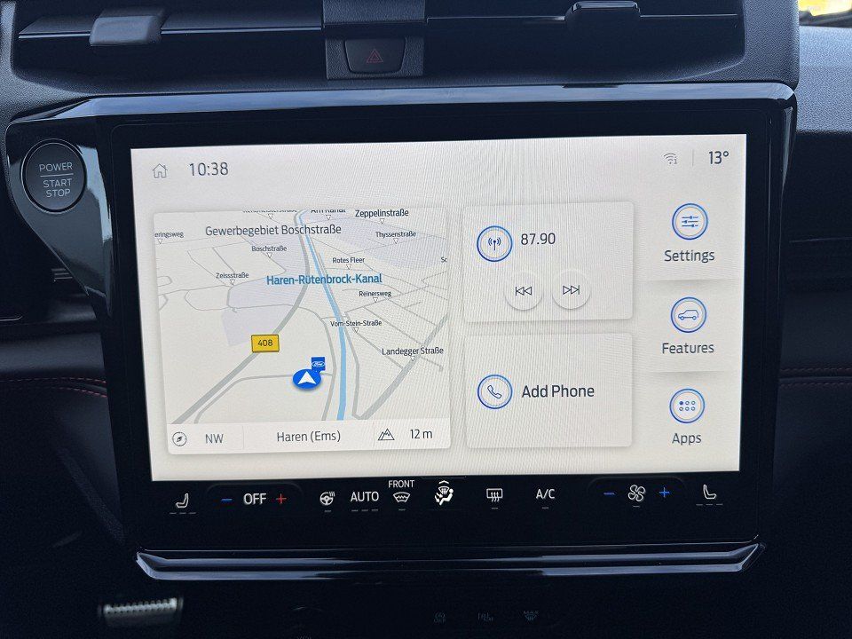 Fahrzeugabbildung Ford Puma 1.0 EcoBoost MHEV ST-Line X Automatik