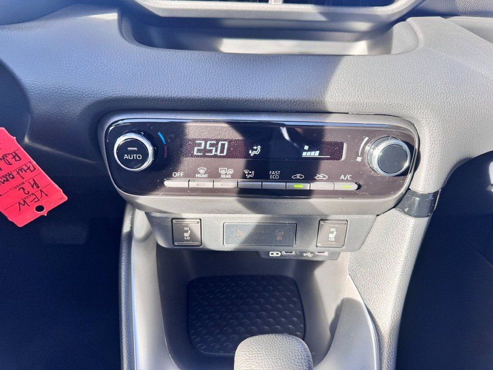 Fahrzeugabbildung Mazda 2 Hybrid 1.5L Hybrid VVT-i 116 Center-Line