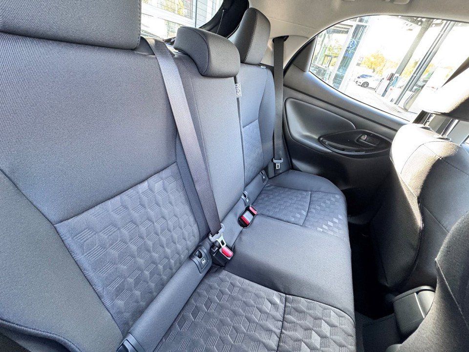 Fahrzeugabbildung Mazda 2 Hybrid 1.5L Hybrid VVT-i 116 Center-Line