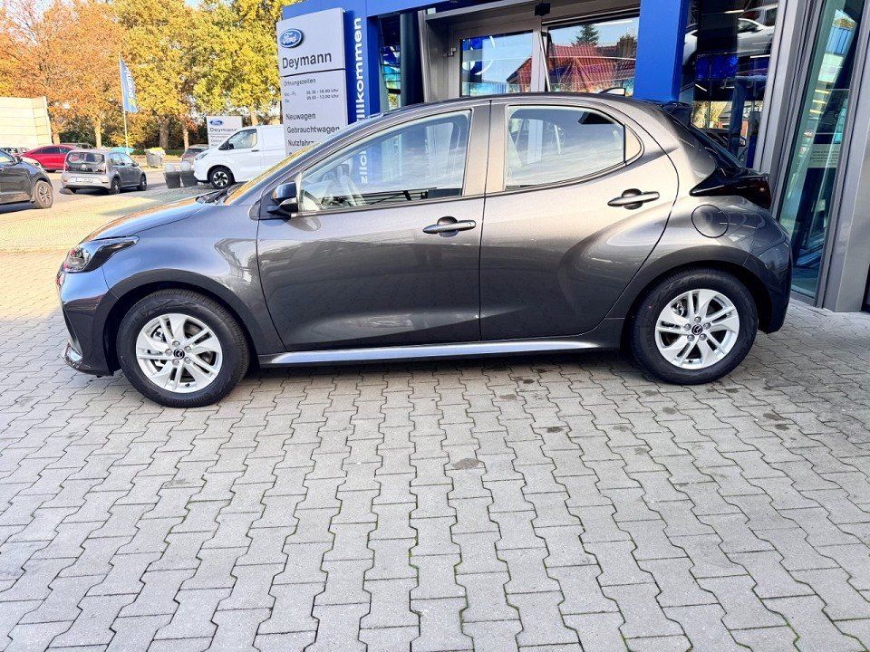 Fahrzeugabbildung Mazda 2 Hybrid 1.5L Hybrid VVT-i 116 Center-Line