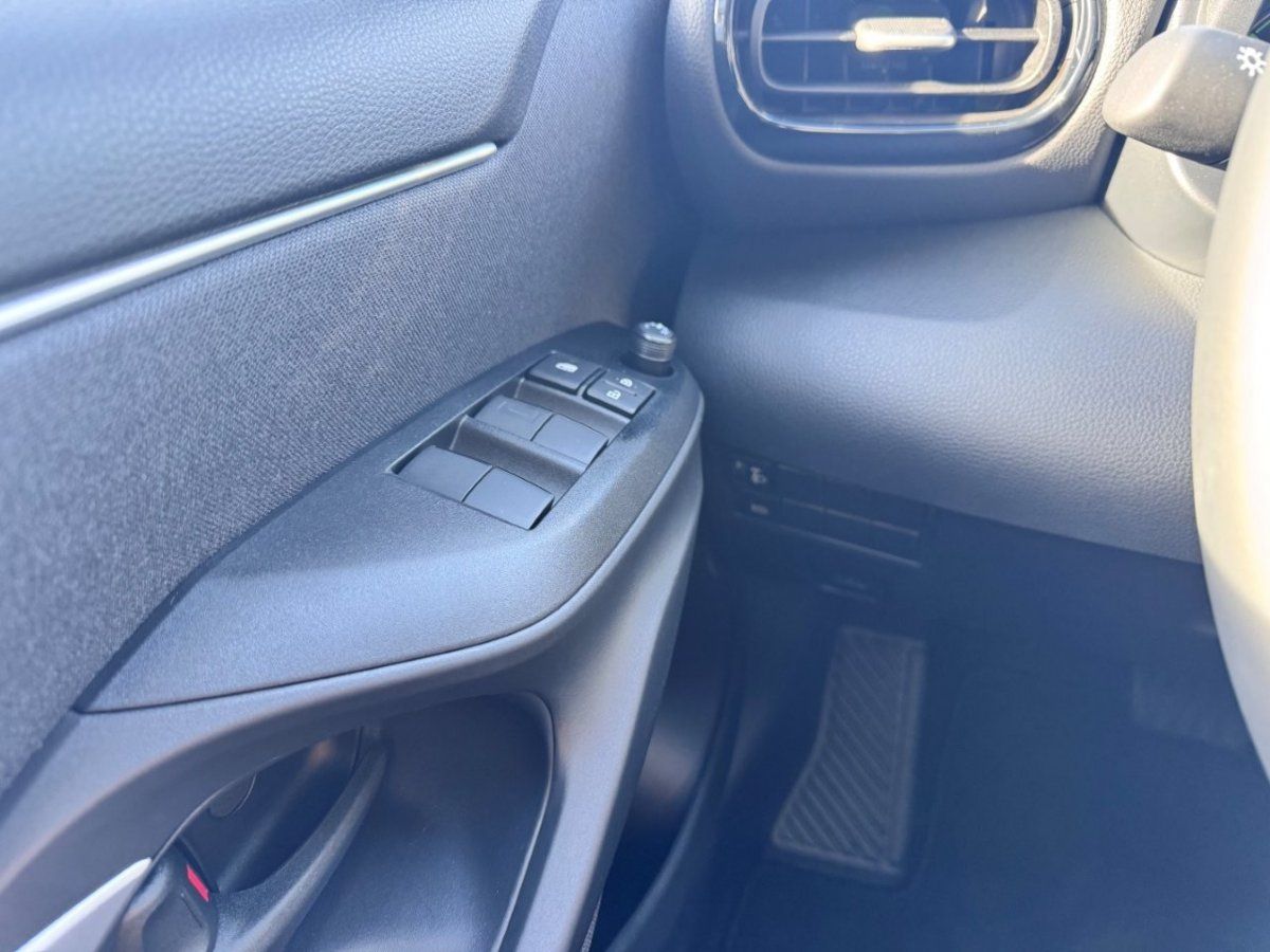 Fahrzeugabbildung Mazda 2 Hybrid 1.5L Hybrid VVT-i 116 Center-Line