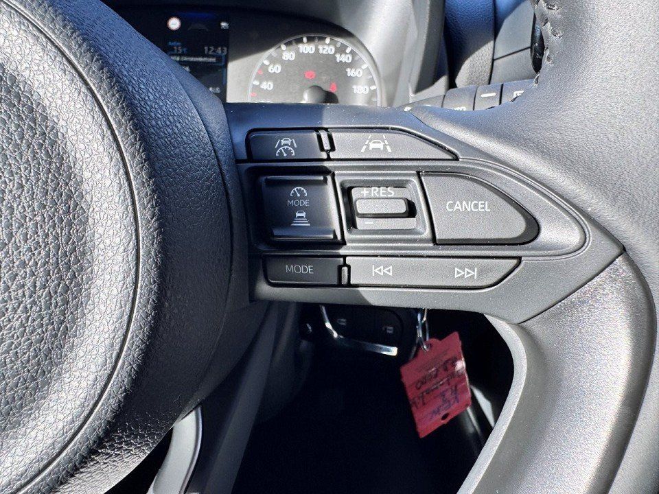 Fahrzeugabbildung Mazda 2 Hybrid 1.5L Hybrid VVT-i 116 Center-Line