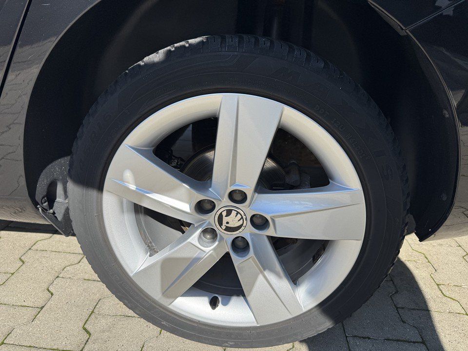 Fahrzeugabbildung SKODA Fabia Combi 1.2 TSI Drive
