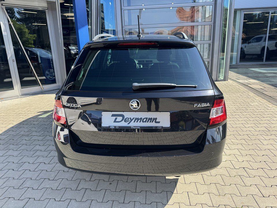 Fahrzeugabbildung SKODA Fabia Combi 1.2 TSI Drive