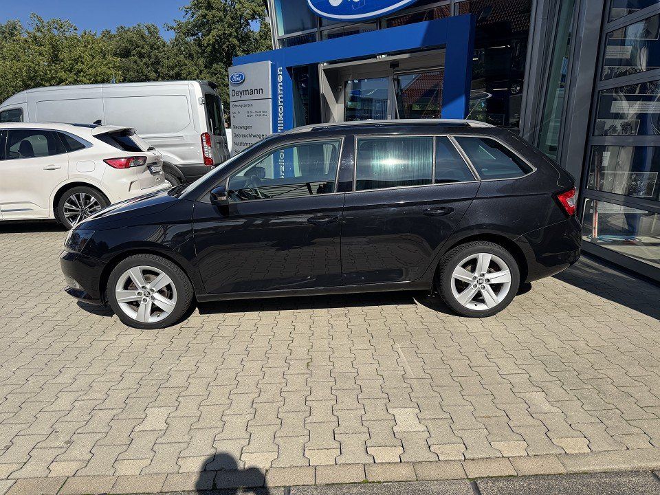 Fahrzeugabbildung SKODA Fabia Combi 1.2 TSI Drive