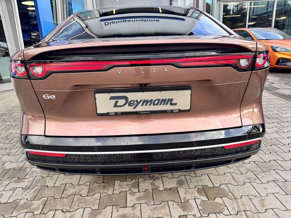 Fahrzeugabbildung Mazda 6e 5HB EV 258ps 1AT RWD Takumi