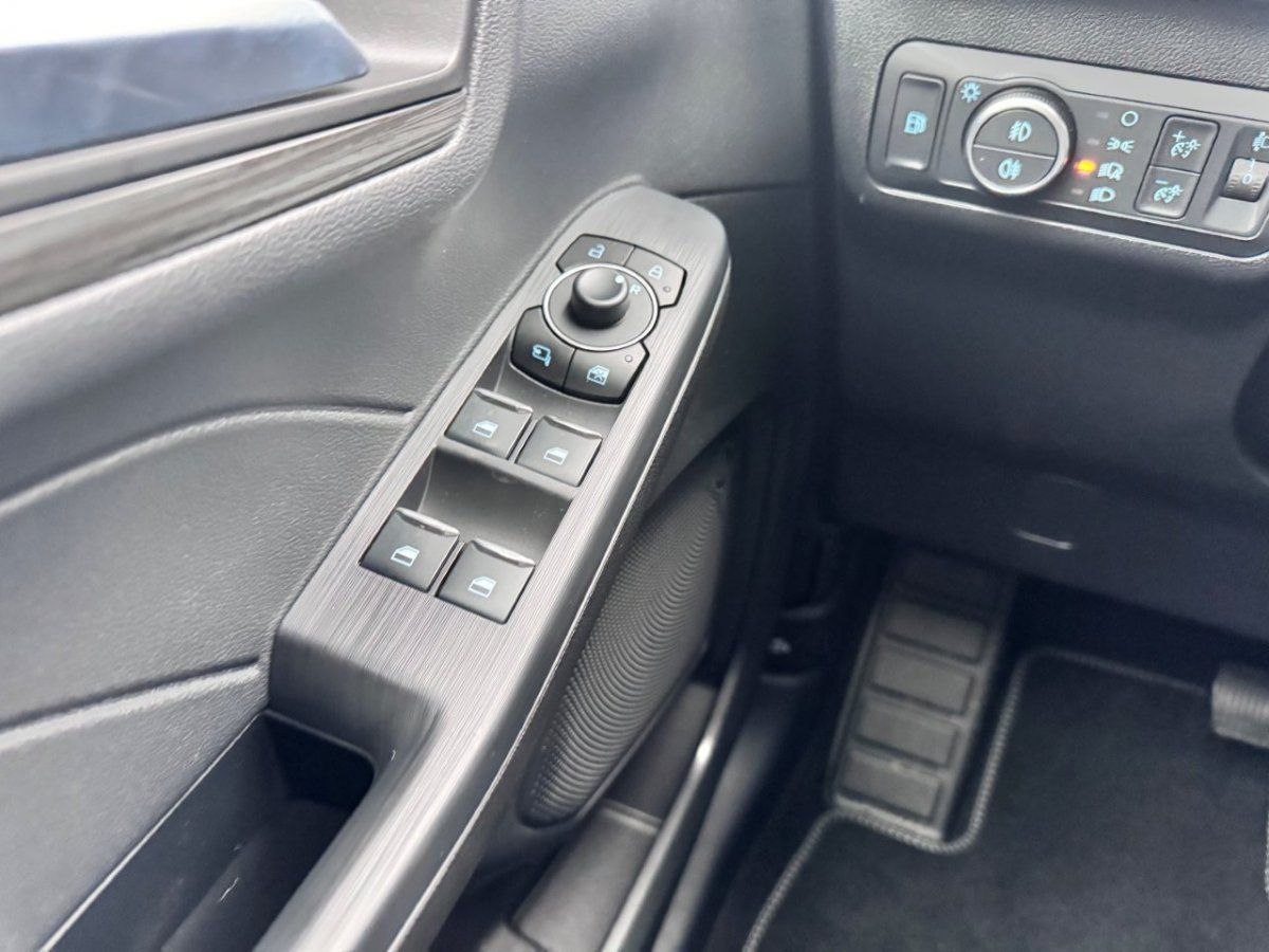 Fahrzeugabbildung Ford Kuga 2,5 PHEV Active Automatik