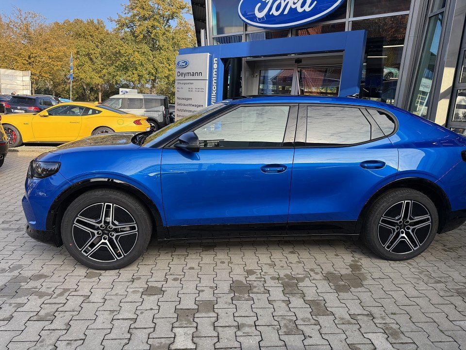 Fahrzeugabbildung Ford Capri EV RWD Premium Extended Range