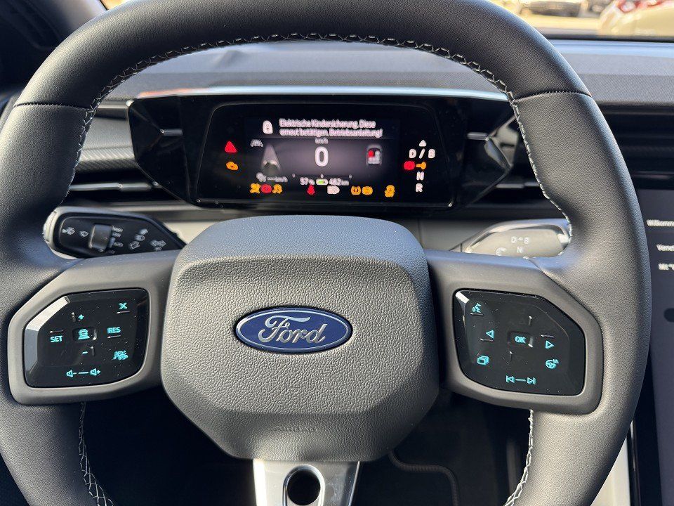 Fahrzeugabbildung Ford Capri EV RWD Premium Extended Range