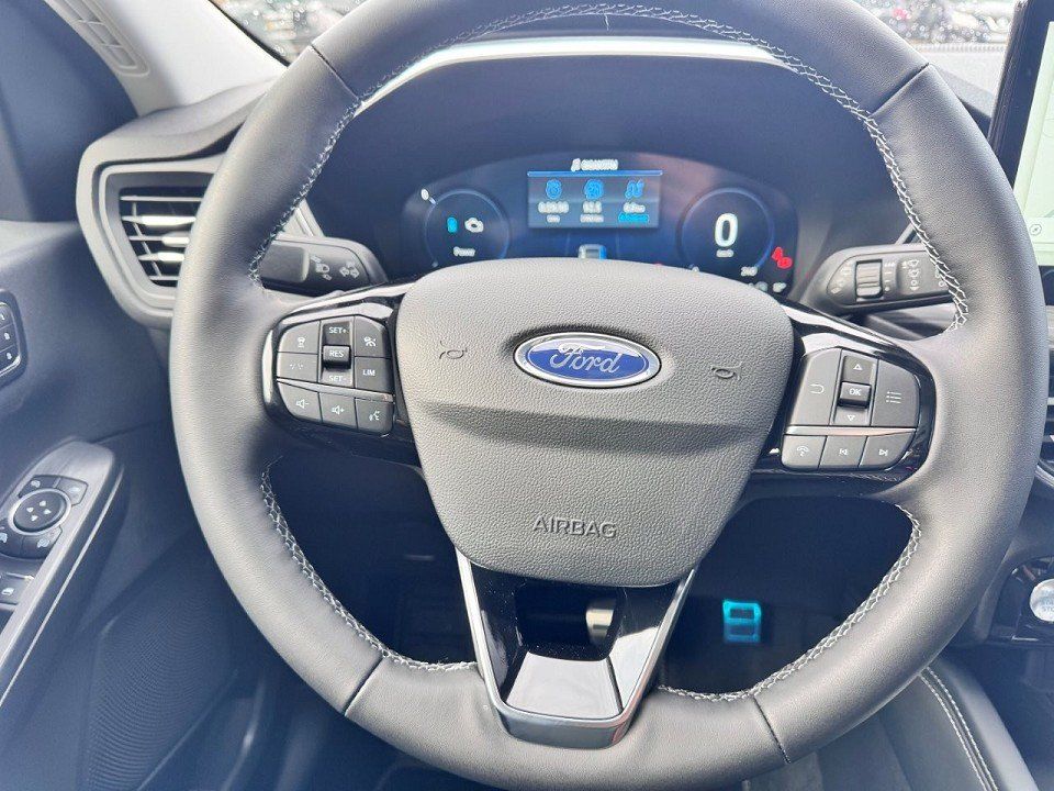 Fahrzeugabbildung Ford Kuga 2,5 PHEV Active X Automatik