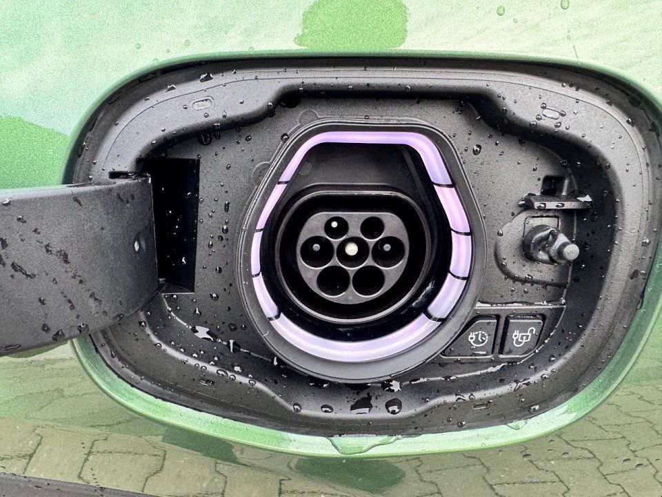 Fahrzeugabbildung Ford Kuga 2,5 PHEV Active X Automatik