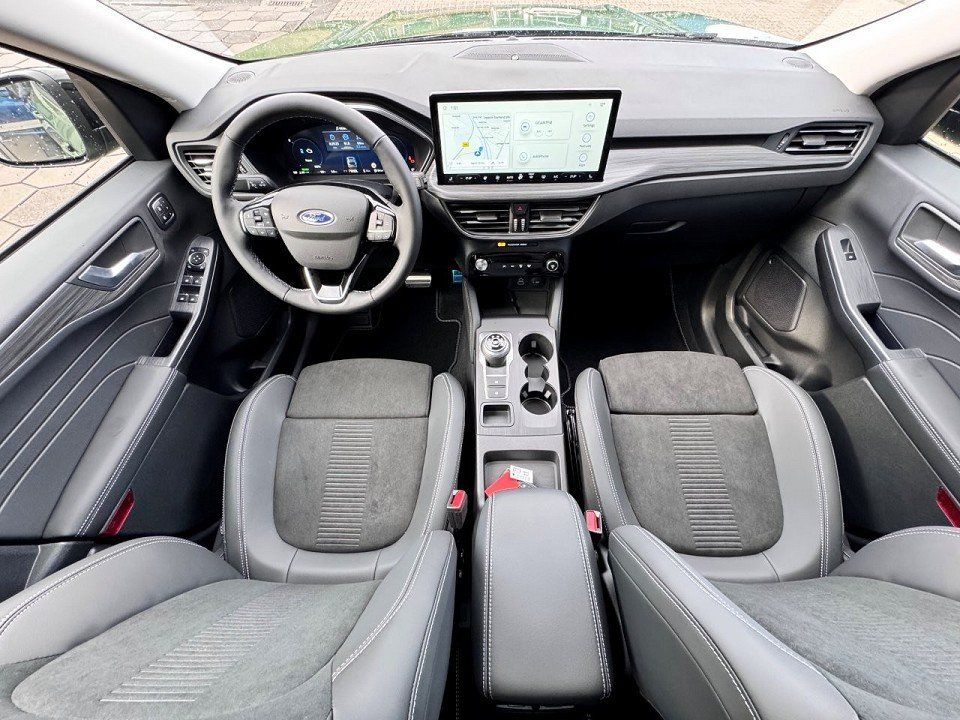 Fahrzeugabbildung Ford Kuga 2,5 PHEV Active X Automatik