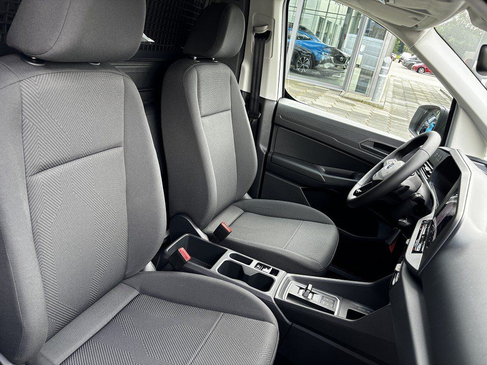 Fahrzeugabbildung Ford Transit Connect 2,0 Ecoblue L2 Kasten Trend Auto