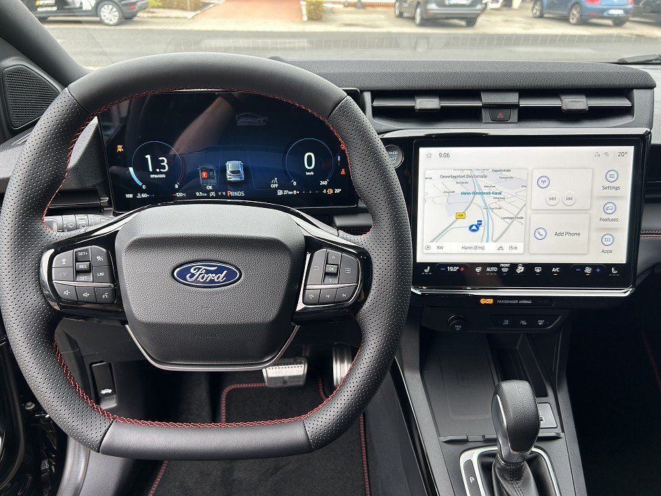 Fahrzeugabbildung Ford Puma 1.0 EcoBoost MHEV ST-Line Automatik