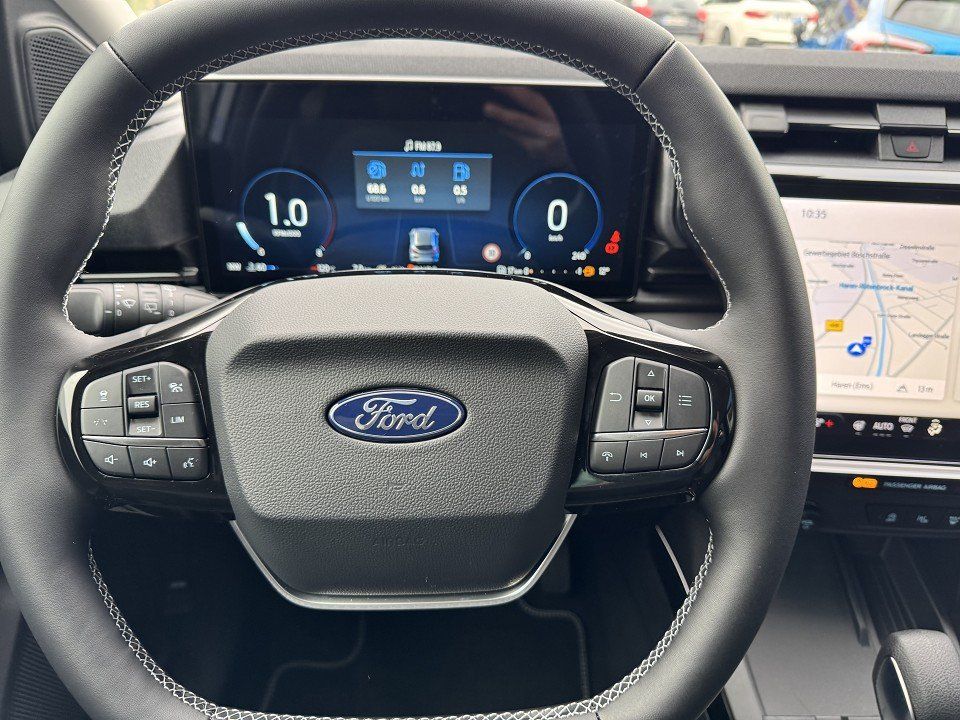 Fahrzeugabbildung Ford Puma 1,0 Ecoboost MHEV Titanium Automatik