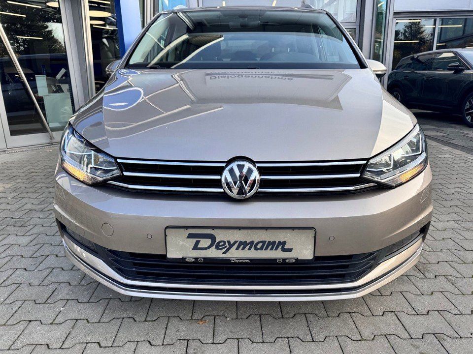 Fahrzeugabbildung Volkswagen Touran 1.5 TSI Join OPF
