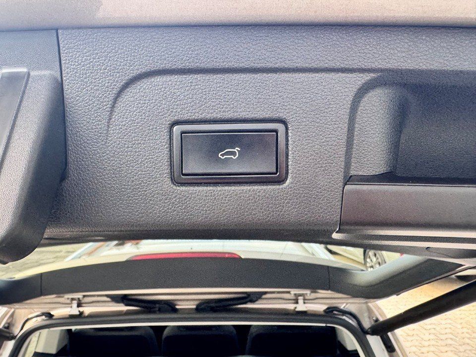 Fahrzeugabbildung Volkswagen Touran 1.5 TSI Join OPF