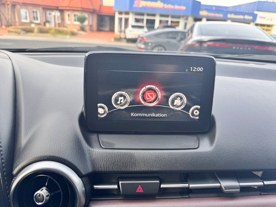 Fahrzeugabbildung Mazda CX-3 SKYACTIV-G 120 FWD Kizoku Intense