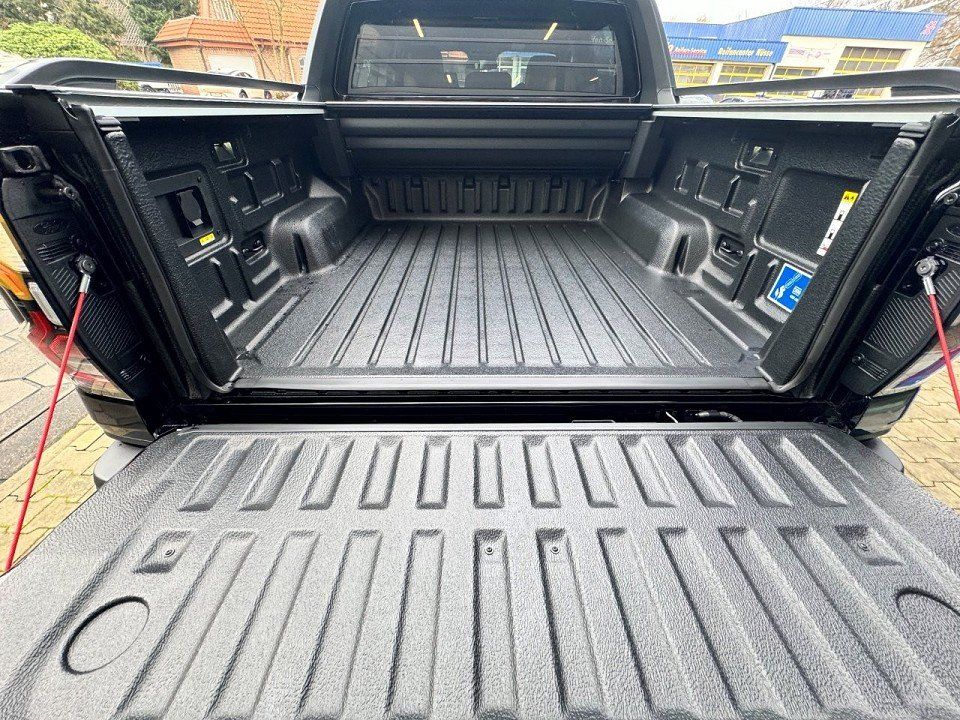 Fahrzeugabbildung Ford Ranger 2.0 Ecoblue Doppelkabine Raptor Automatik