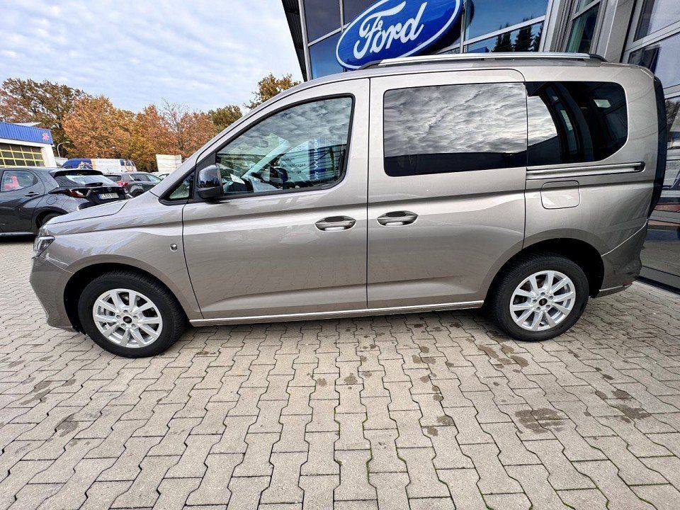 Fahrzeugabbildung Ford Tourneo Connect 2.0 Ecoblue (L1) TItanium