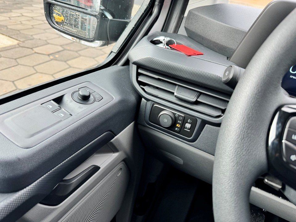 Fahrzeugabbildung Ford Transit Custom 2,0 Ecoblue 320 L1 Kasten Trend