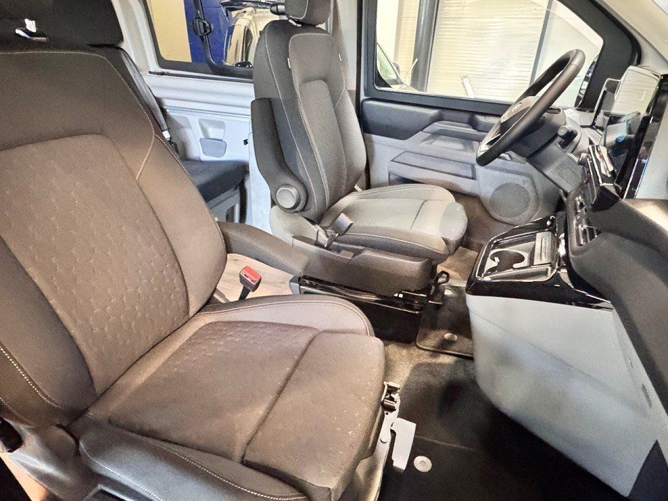 Fahrzeugabbildung Ford Nugget 2.0 Ecoblue AWD 320L2 Titanium Ausstellda