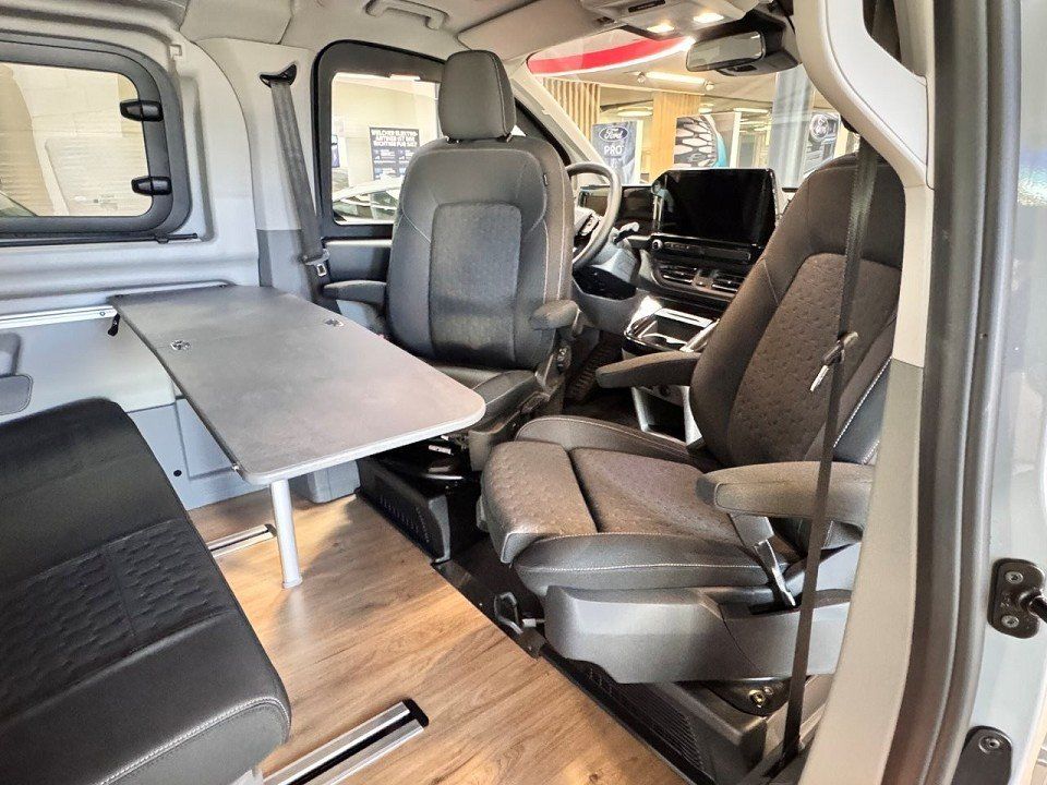 Fahrzeugabbildung Ford Nugget 2.0 Ecoblue AWD 320L2 Titanium Ausstellda