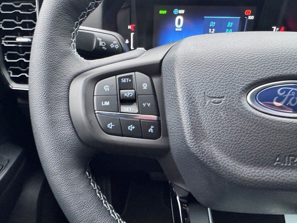 Fahrzeugabbildung Ford Ranger 2,3 PHEV Doppelkabine Stormtrak Automatik