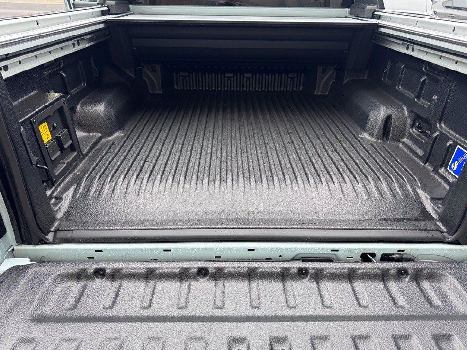 Fahrzeugabbildung Ford Ranger 2,3 PHEV Doppelkabine Stormtrak Automatik