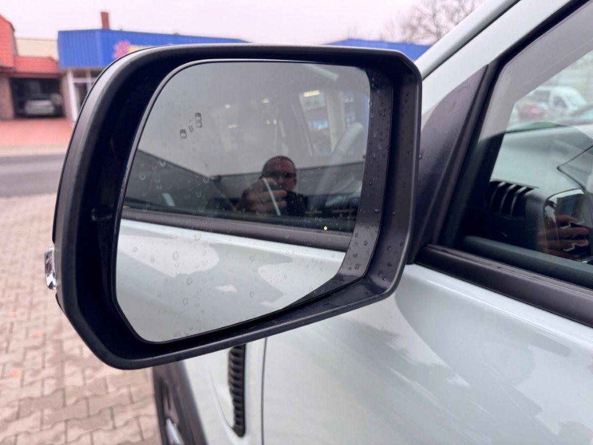 Fahrzeugabbildung Ford Ranger 2,3 PHEV Doppelkabine Stormtrak Automatik