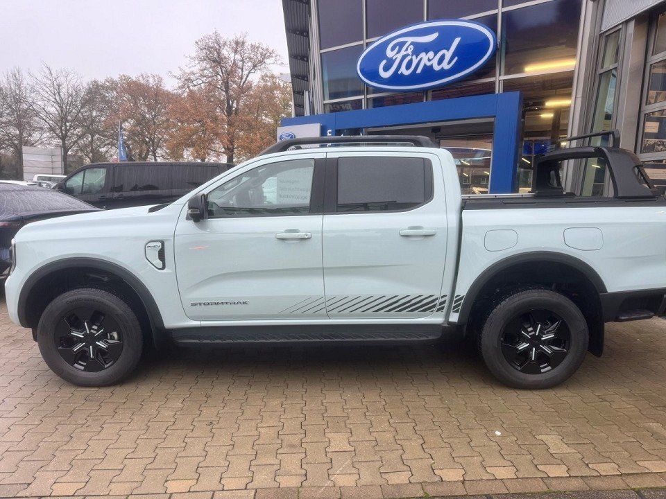 Fahrzeugabbildung Ford Ranger 2,3 PHEV Doppelkabine Stormtrak Automatik